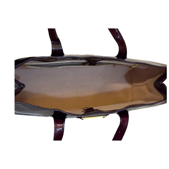 Louis Vuitton Wilshire PM Monogram Vernis in Amarante with COA - Picture 7 of 13